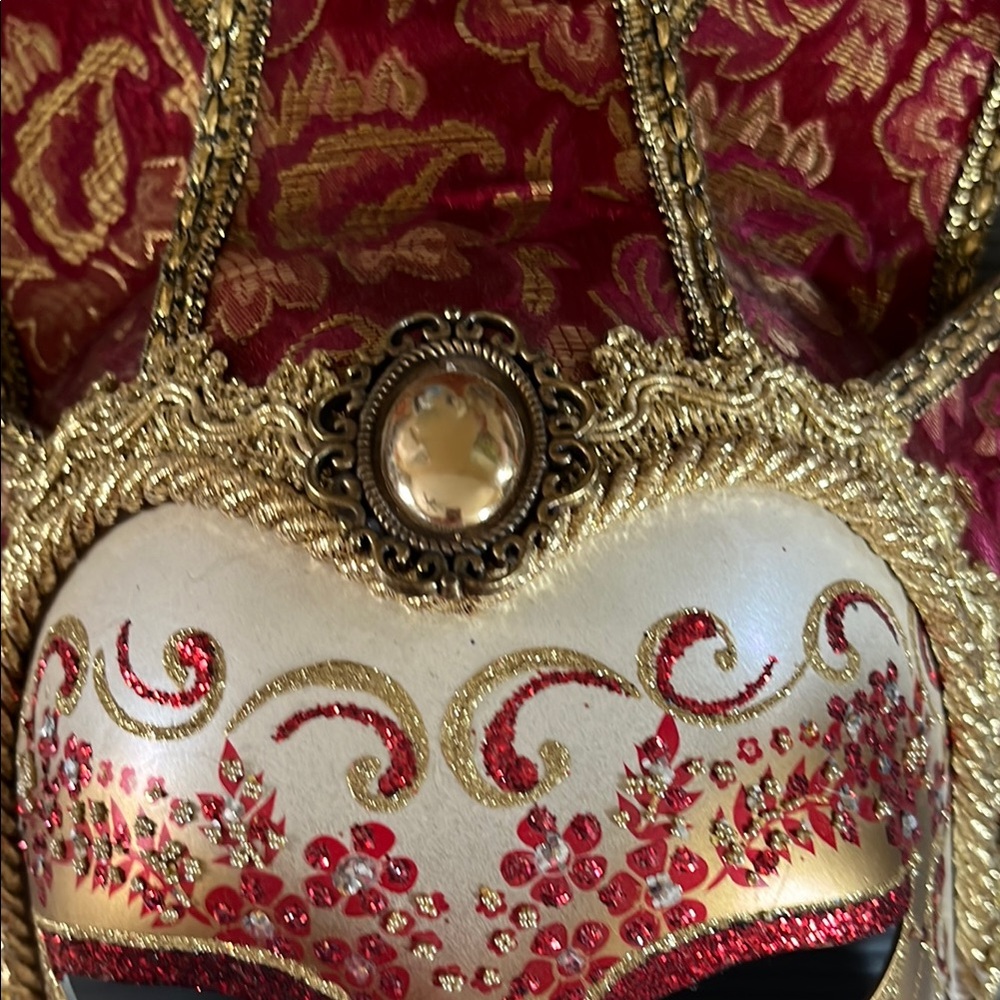 Red and Gold Jester Mask - Picture 6 of 6